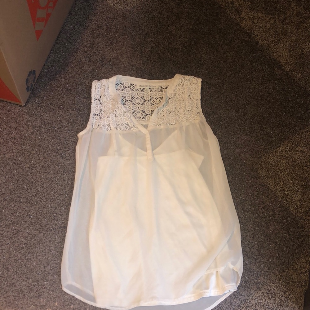 Women’s tank blouse